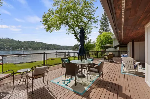 6916 W Boutwell Dr, Coeur D'alene, ID 83814