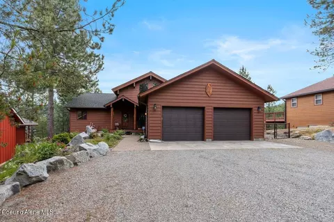 171 Stewart Dr, Blanchard, ID 83804