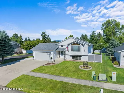 10110 N Justin Ct, Hayden, ID 83835