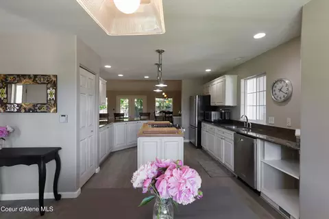 1502 Mathison Dr, Sandpoint, ID 83864 photo 13