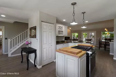 1502 Mathison Dr, Sandpoint, ID 83864 photo 11