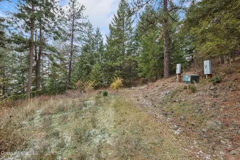 Nna S Edgewater Dr., Harrison, ID 83833 photo 4