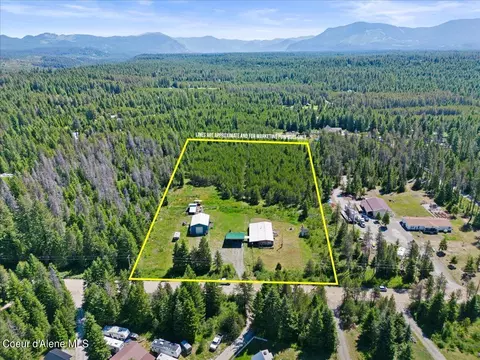 32432 N Roberts Rd, Athol, ID 83801