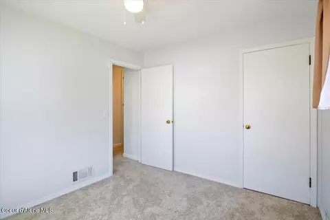 Bedroom - 108 Western Ave, Silverton, ID 83867 photo 5 of 6