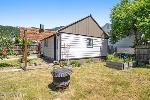 Exterior - 108 Western Ave, Silverton, ID 83867 photo 13 of 16