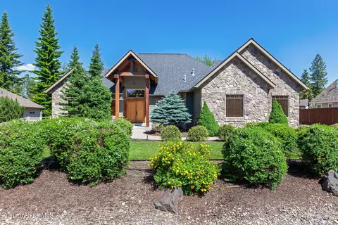 12782 N Bradbury Dr, Hayden, ID 83835
