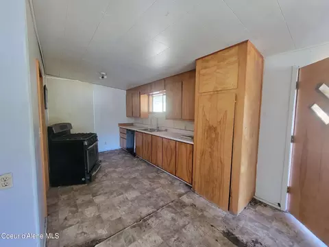 202 Lewiston Ave, Pinehurst, ID 83850 photo 10