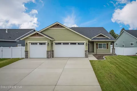10870 N Brantley Rd, Hayden, ID 83835