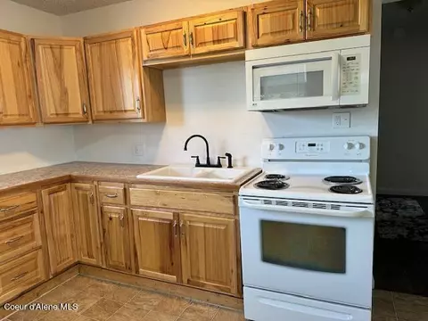 3400 E Jordan Dr, Post Falls, ID 83854 photo 13