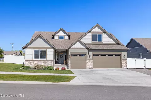 3659 W Giovanni Ln, Hayden, ID 83835