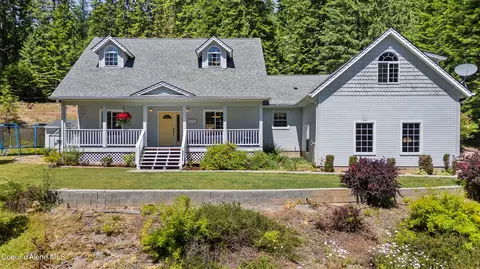 40 Debi Ln, Saint Maries, ID 83861