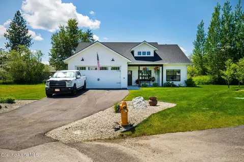 56 Peggys Ct, Dover, ID 83825