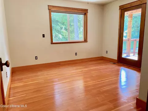 Bedroom - 49 Whodathunkit Rd, Sandpoint, ID 83864 photo 1 of 8