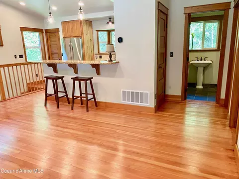 Living - 49 Whodathunkit Rd, Sandpoint, ID 83864 photo 6 of 6