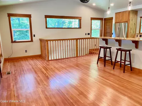 Living - 49 Whodathunkit Rd, Sandpoint, ID 83864 photo 4 of 6