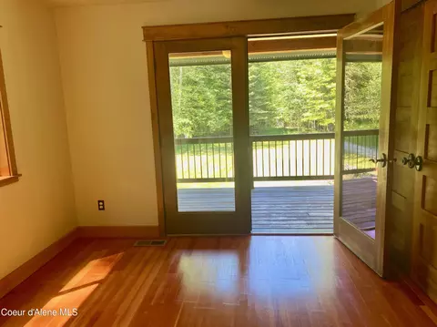 Bedroom - 49 Whodathunkit Rd, Sandpoint, ID 83864 photo 3 of 8