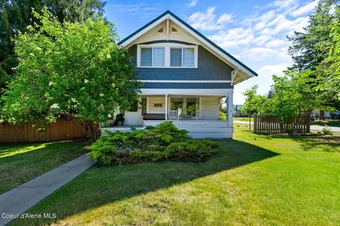 32326 N 5th Ave, Spirit Lake, ID 83869