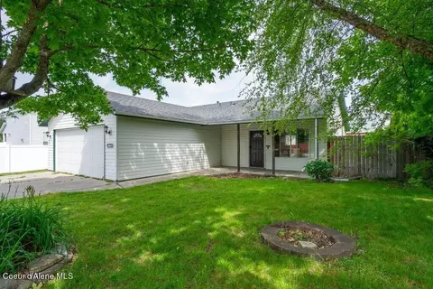 6799 W Flagstaff St, Rathdrum, ID 83858