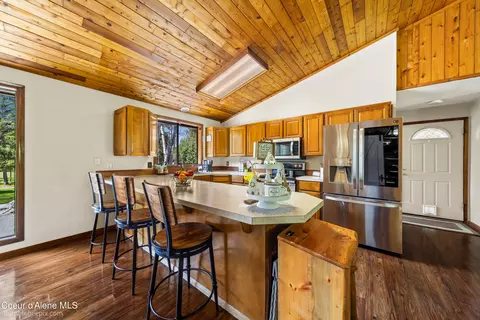 Kitchen - 13101 E Shadow Ln, Athol, ID 83801 photo 1 of 3