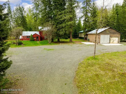 1097 Evergreen Rd, Sandpoint, ID 83864