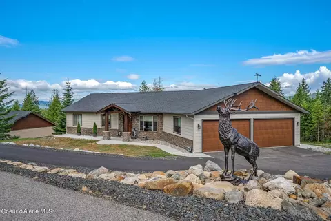 475 Lewis Trl, Sagle, ID 83860
