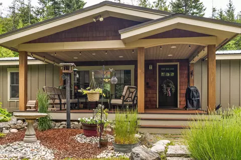 1364 Five Lakes Ests, Sagle, ID 83860