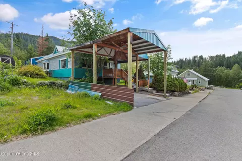 320 Park St, Mullan, ID 83846 photo 2