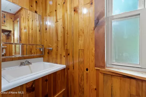 320 Park St, Mullan, ID 83846 photo 17