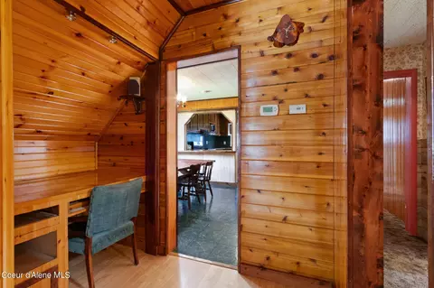 320 Park St, Mullan, ID 83846 photo 11