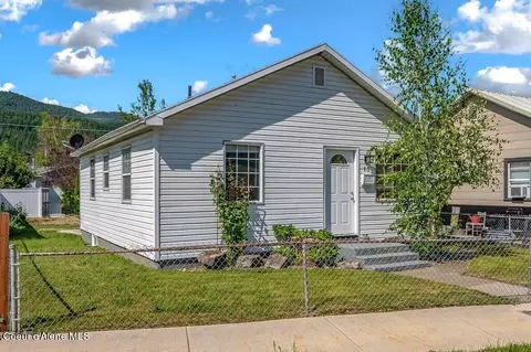 13 W Mullan Ave, Kellogg, ID 83837