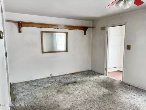 112 E Market Ave, Kellogg, ID 83837