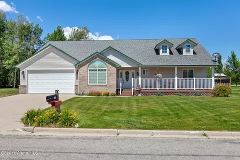 347 Upper Humbird Dr, Sandpoint, ID 83864