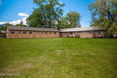 105-109 E 1st Ave, Kootenai, ID 83840