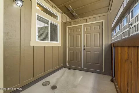 Exterior - 1602 Pine St #9, Sandpoint, ID 83864 photo 1 of 6