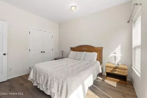 Bedroom - 1602 Pine St #9, Sandpoint, ID 83864 photo 2 of 3
