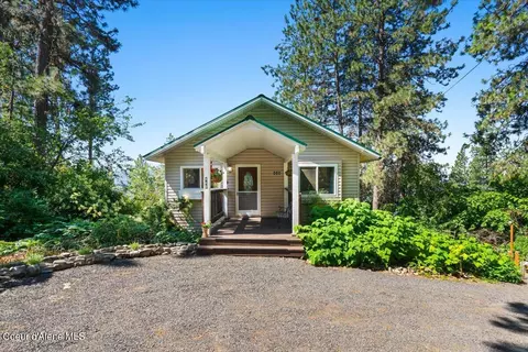 448 S Prospect Ave, Harrison, ID 83833