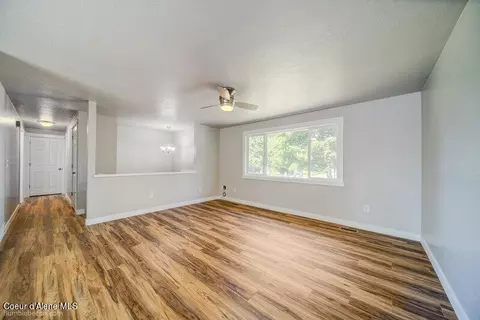 Living - 270 Jensen Dr, Hayden, ID 83835 photo 3 of 6