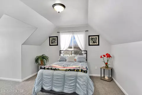 Bedroom - 26870 N Silver Meadows Loop, Athol, ID 83801 photo 3 of 7