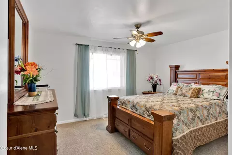 Bedroom - 26870 N Silver Meadows Loop, Athol, ID 83801 photo 2 of 7