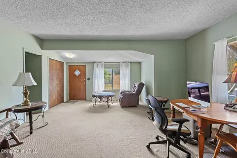 106 W Elder Ave, Kellogg, ID 83837 photo 7