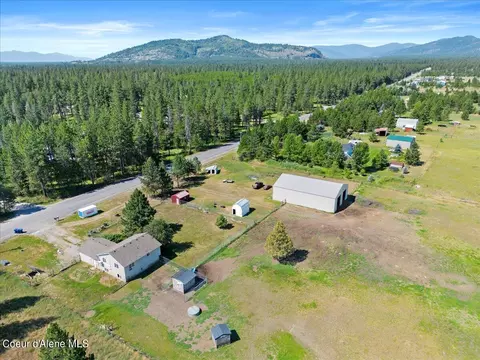 1205 E Seasons Rd, Athol, ID 83801