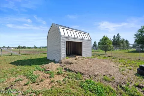 Exterior - 1205 E Seasons Rd, Athol, ID 83801 photo 3 of 6
