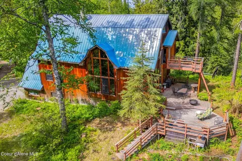741 Porath Rd, Sandpoint, ID 83864