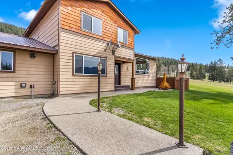 427 Baldy Mtn Rd, Moyie Springs, ID 83845