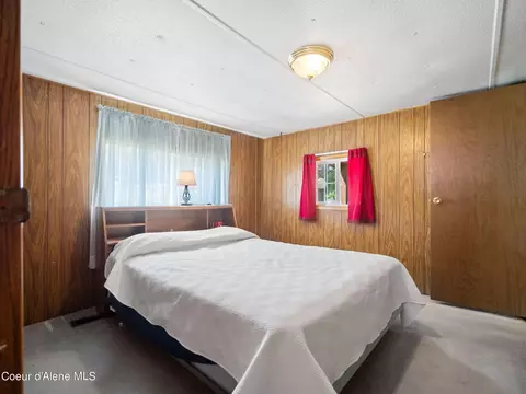 Bedroom - 5959 E Lorraine Dr, Athol, ID 83801 photo 3 of 6