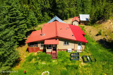 669 Cottonwood, Priest River, ID 83856