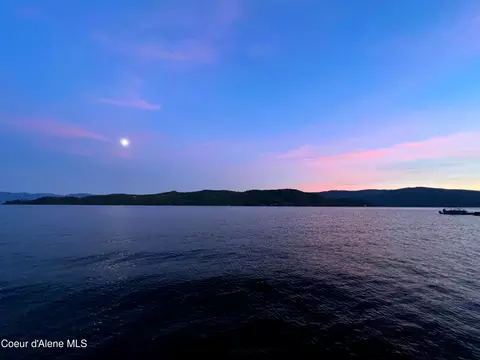 146 Farkle Flts, Sandpoint, ID 83864