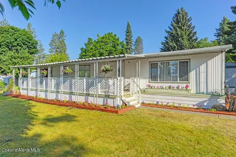 8467 N Hayden Pines Way, Hayden, ID 83835