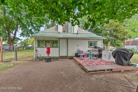 Exterior - 212 E 2nd Ave, Post Falls, ID 83854 photo 7 of 8