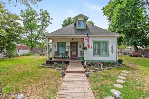 Exterior - 212 E 2nd Ave, Post Falls, ID 83854 photo 1 of 8